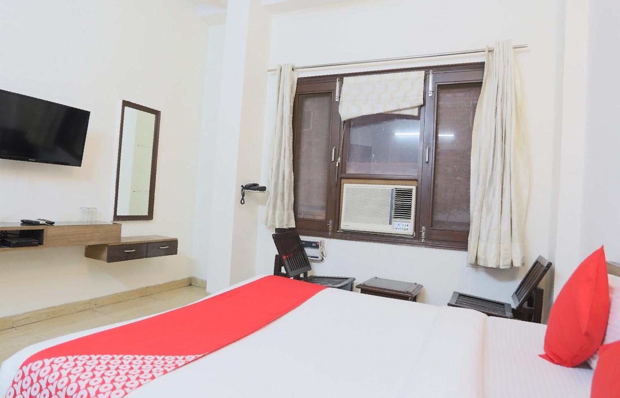 Hotel O New Raj Kamal Aurangabad  Exterior photo